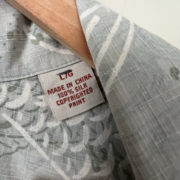 Tommy Bahama Men’s Silk Hawaiian Tropical Button-Down Shirt Koi Fishes Large - Picture 2 of 4